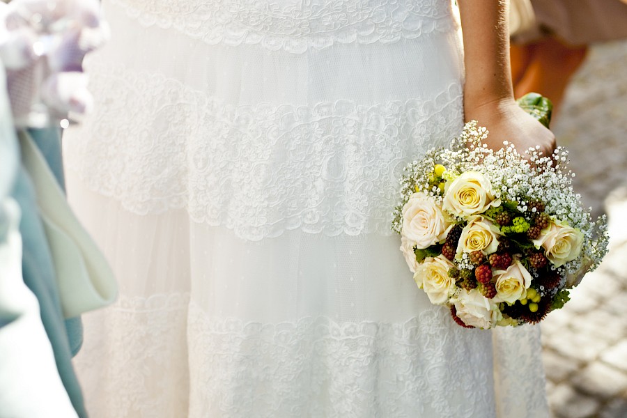 Katja Velmans Hochzeitsfotograf Düsseldorf – Kirchliche Trauung in der Düsseldorfer Altstadt