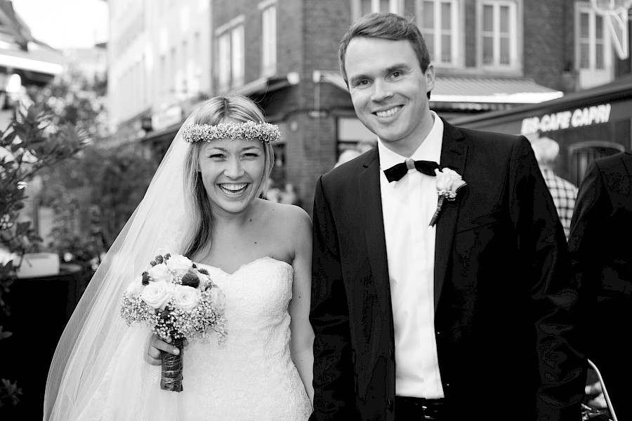 Katja Velmans Hochzeitsfotograf Düsseldorf – Kirchliche Trauung in der Düsseldorfer Altstadt