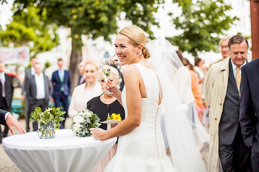 Katja Velmans Hochzeitsfotograf Düsseldorf – Landhaus Mönchenwerth