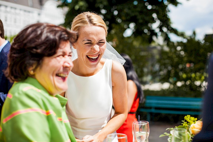 Katja Velmans Hochzeitsfotograf Düsseldorf – Landhaus Mönchenwerth