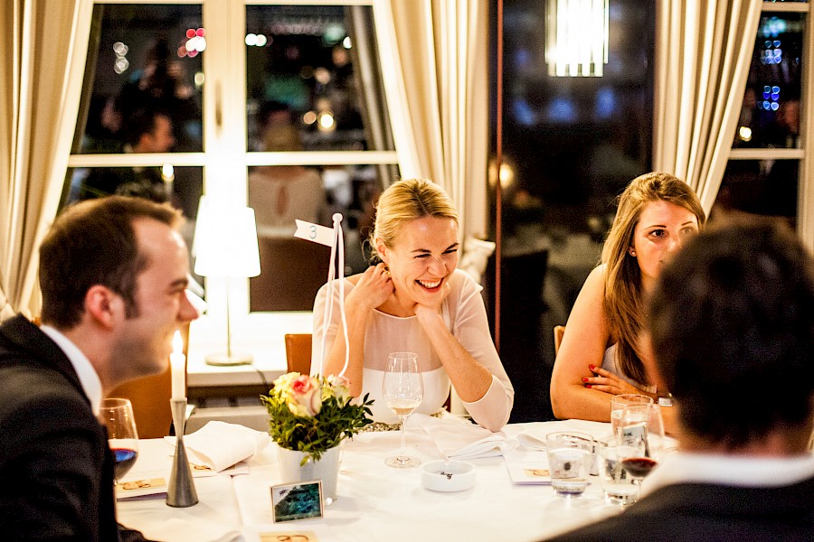 Katja Velmans Hochzeitsfotograf Düsseldorf – Landhaus Mönchenwerth
