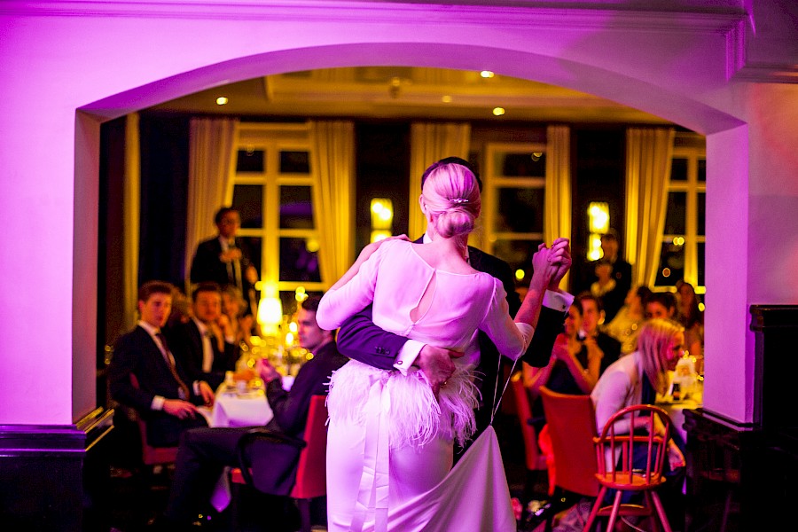 Katja Velmans Hochzeitsfotograf Düsseldorf – Landhaus Mönchenwerth