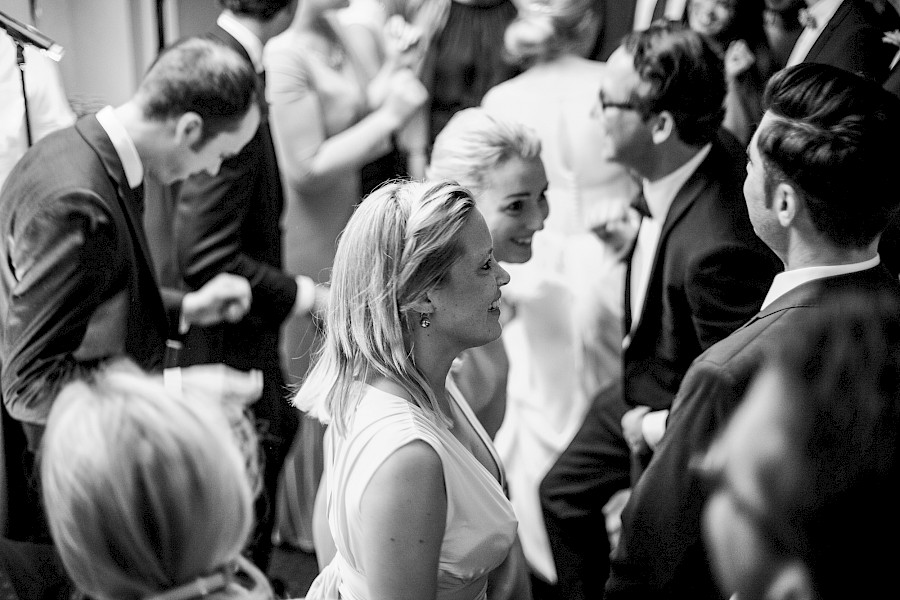 Katja Velmans Hochzeitsfotograf Düsseldorf – Landhaus Mönchenwerth