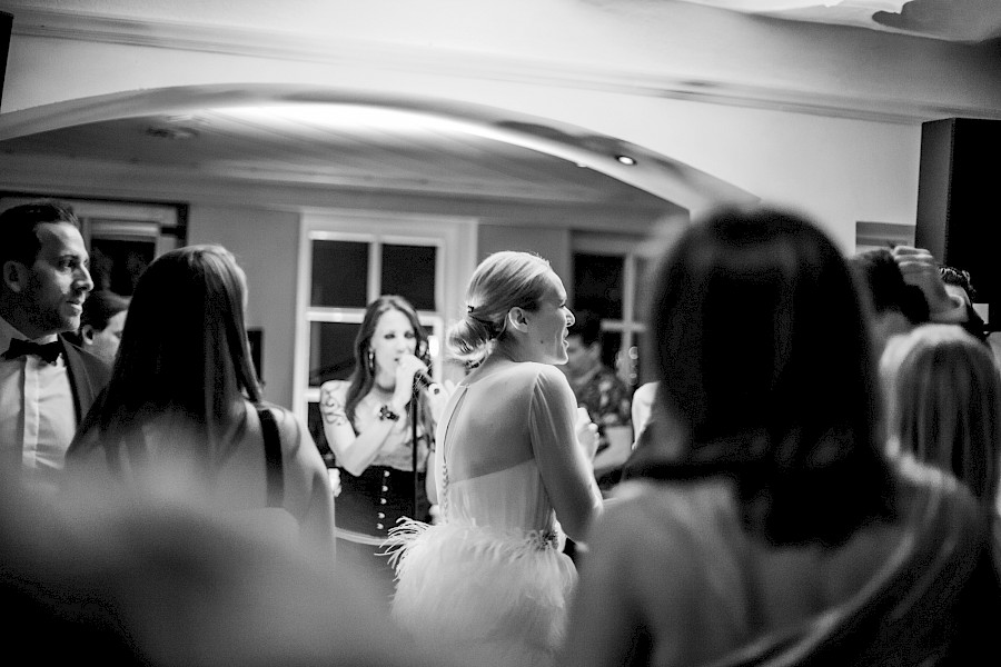 Katja Velmans Hochzeitsfotograf Düsseldorf – Landhaus Mönchenwerth