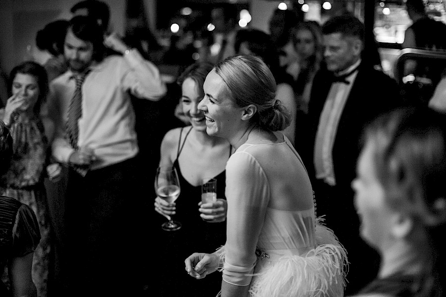 Katja Velmans Hochzeitsfotograf Düsseldorf – Landhaus Mönchenwerth