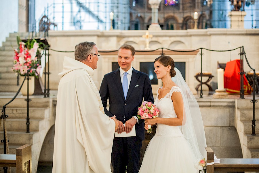 Katja Velmans Hochzeitsfotograf Düsseldorf – Flora Köln