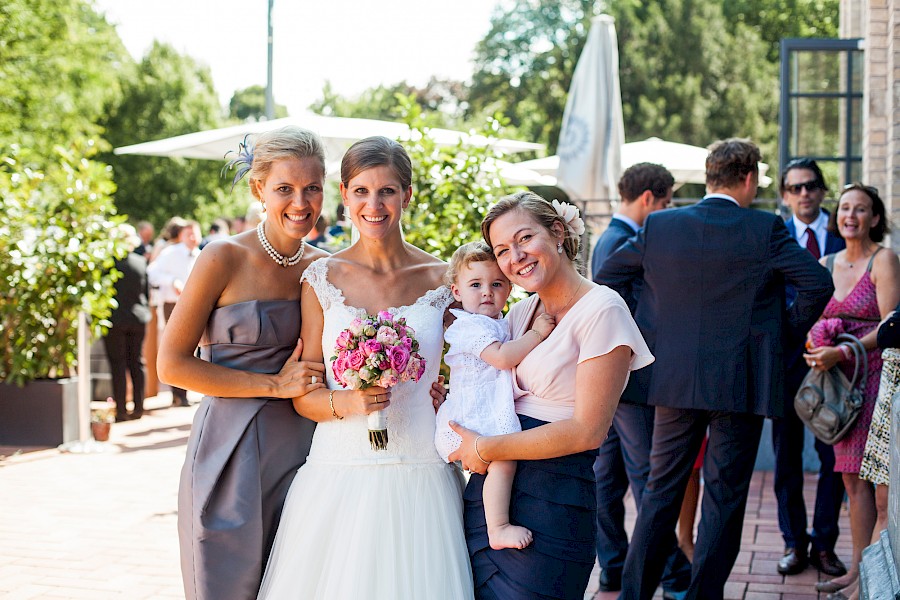 Katja Velmans Hochzeitsfotograf Düsseldorf – Flora Köln