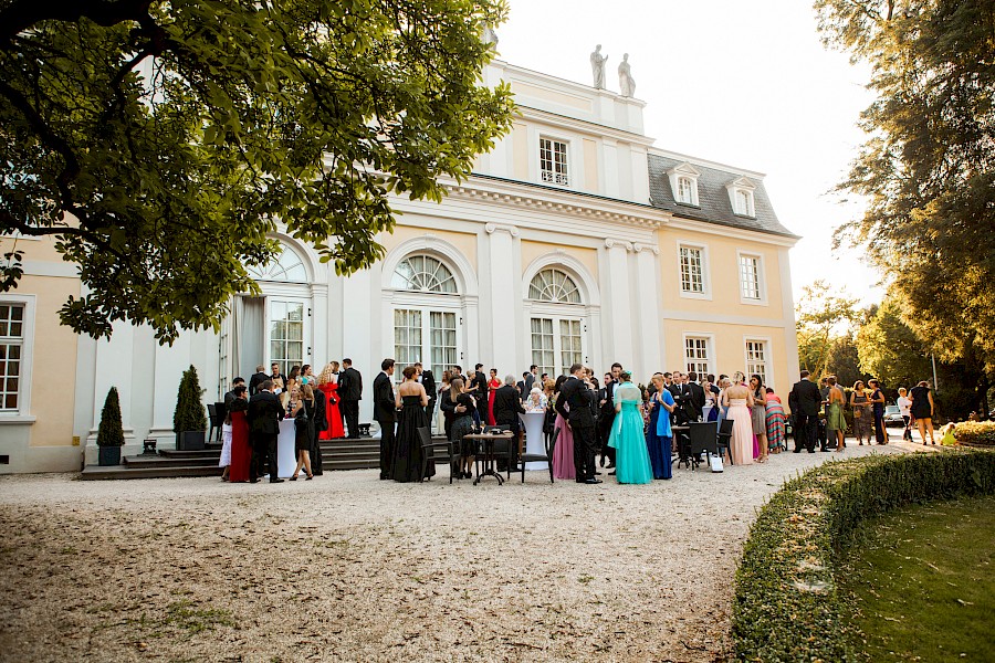Katja Velmans Hochzeitsfotograf Düsseldorf – Flora Köln