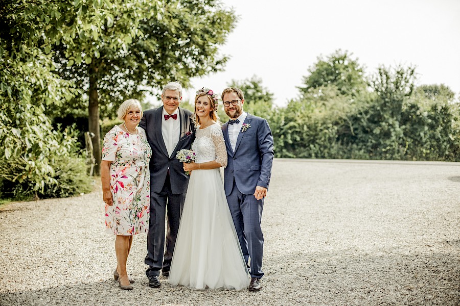 Katja Velmans Hochzeitsfotograf Düsseldorf – Gut Neimeshof