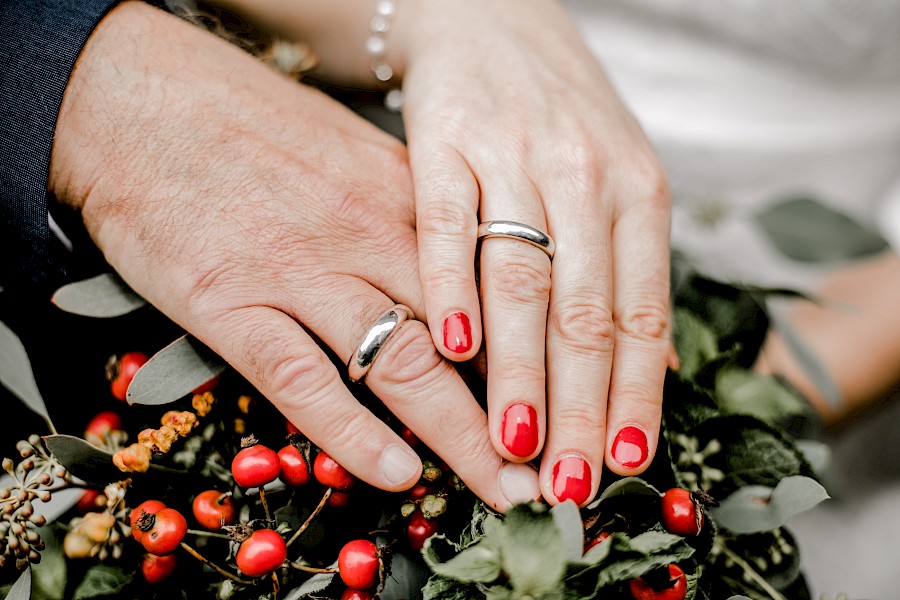 Katja Velmans Hochzeitsfotograf Düsseldorf – Trauung im Standesamt Düsseldorf