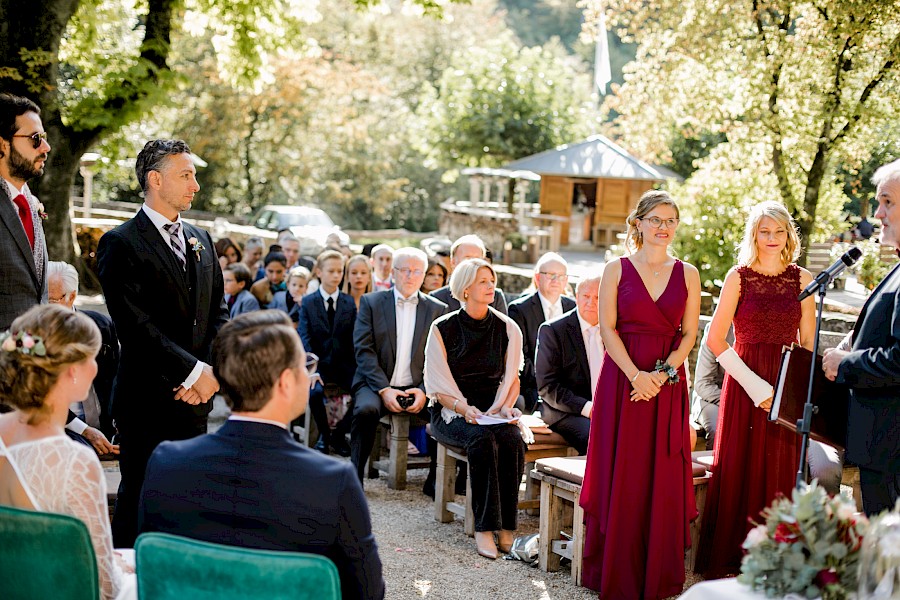 Katja Velmans Hochzeitsfotograf Düsseldorf – Auermühle in Ratingen_first