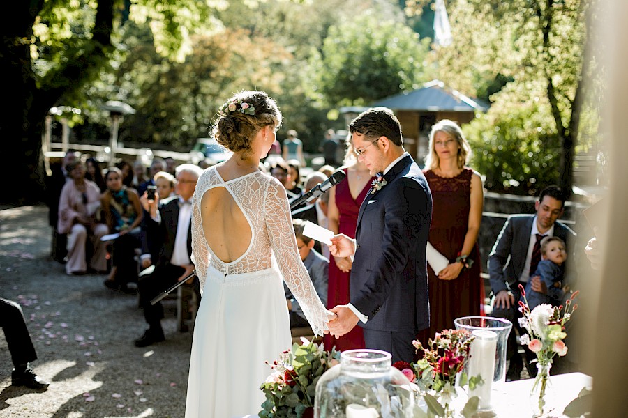 Katja Velmans Hochzeitsfotograf Düsseldorf – Auermühle in Ratingen_first