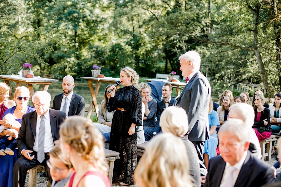 Katja Velmans Hochzeitsfotograf Düsseldorf – Auermühle in Ratingen_first