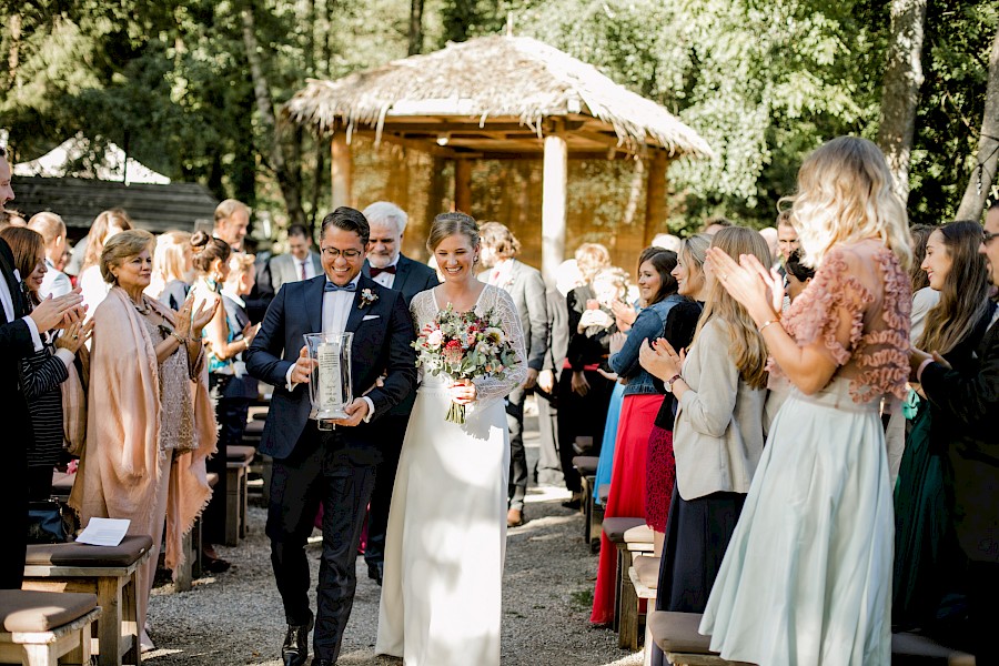Katja Velmans Hochzeitsfotograf Düsseldorf – Auermühle in Ratingen_first