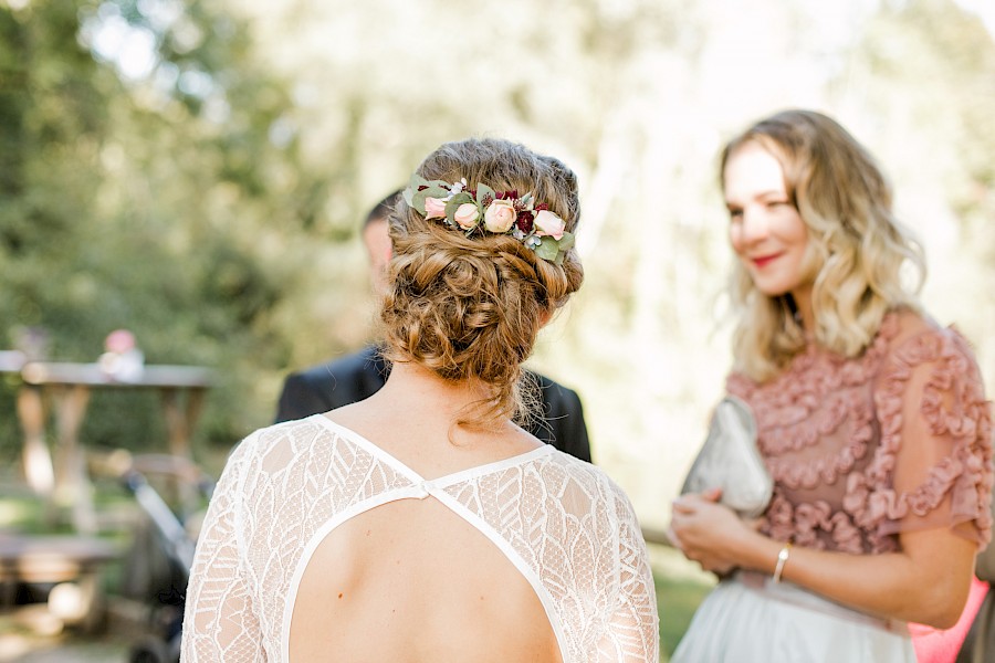 Katja Velmans Hochzeitsfotograf Düsseldorf – Auermühle in Ratingen_first