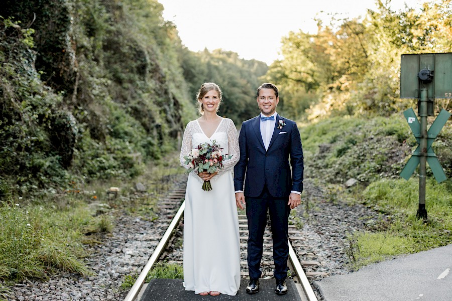 Katja Velmans Hochzeitsfotograf Düsseldorf – Auermühle in Ratingen_first