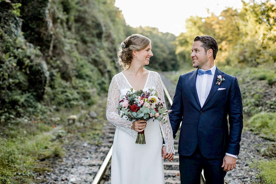 Katja Velmans Hochzeitsfotograf Düsseldorf – Auermühle in Ratingen_first
