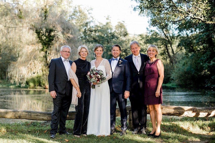 Katja Velmans Hochzeitsfotograf Düsseldorf – Auermühle in Ratingen_first