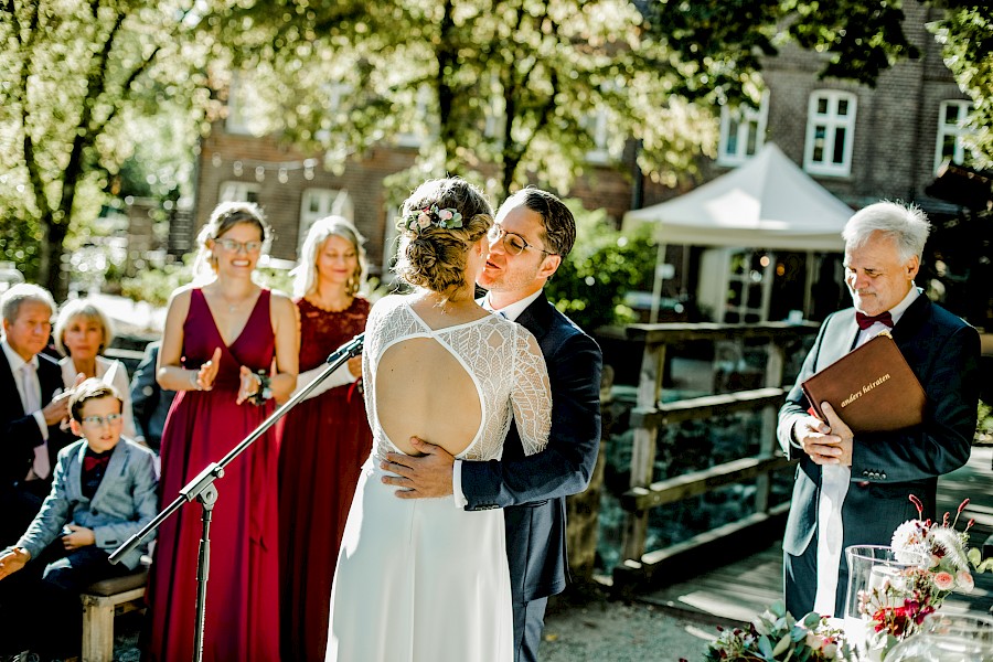 Katja Velmans Hochzeitsfotograf Düsseldorf – Auermühle in Ratingen