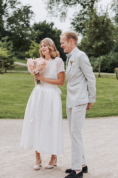 Katja Velmans Hochzeitsfotograf Düsseldorf – Standesamt und freie Trauung in der Auermühle