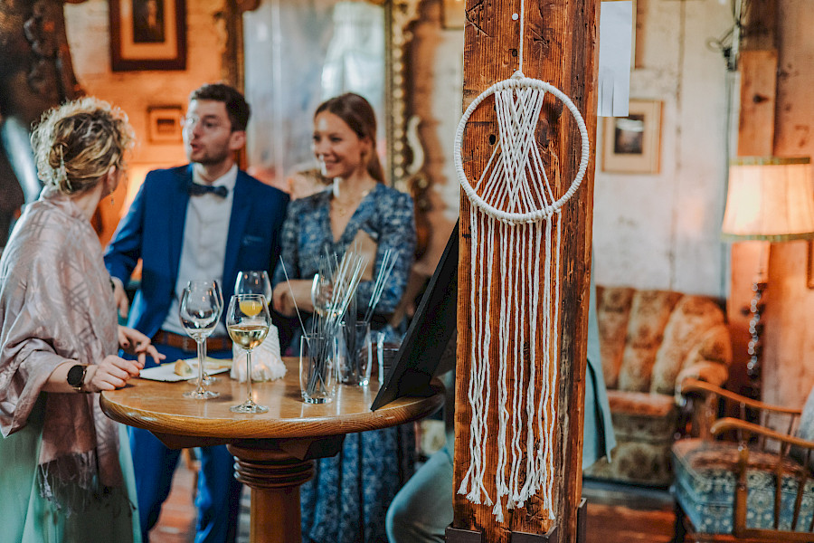 Katja Velmans Hochzeitsfotograf Düsseldorf – Freie Trauung im Gare du Neuss