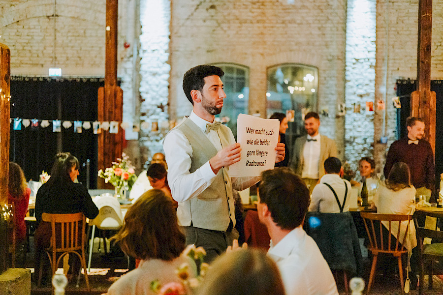 Katja Velmans Hochzeitsfotograf Düsseldorf – Freie Trauung im Gare du Neuss
