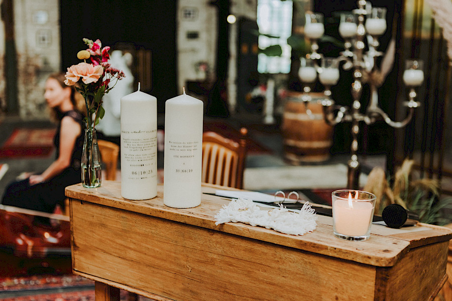 Katja Velmans Hochzeitsfotograf Düsseldorf – Freie Trauung im Gare du Neuss