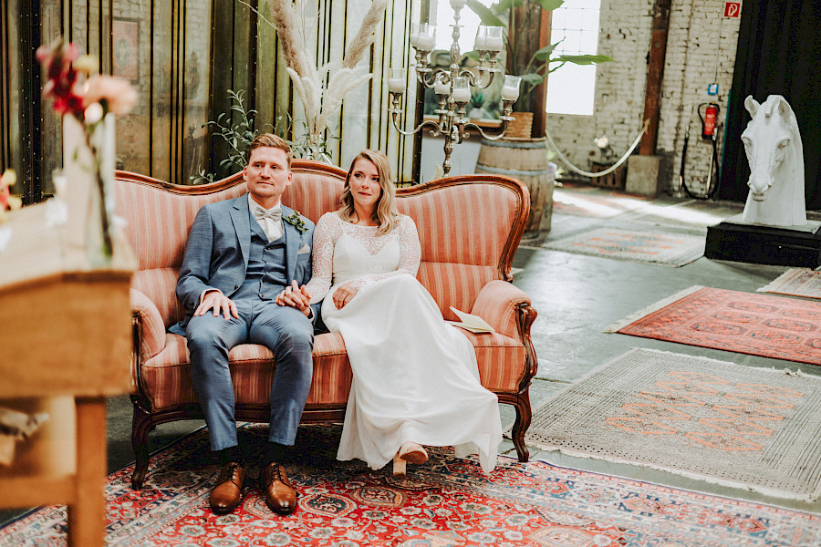 Katja Velmans Hochzeitsfotograf Düsseldorf – Freie Trauung im Gare du Neuss