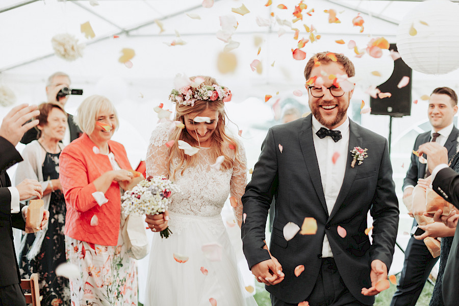 Katja Velmans Hochzeitsfotograf Düsseldorf – Freie Trauung auf dem Neimeshof in Kempen